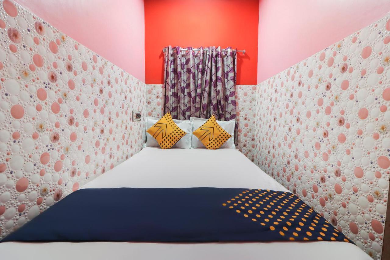 Spot On 49584 Asmi Hotel Hugli-Chinsurah Екстер'єр фото