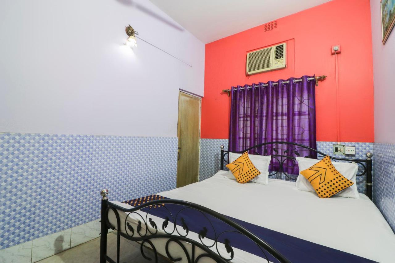 Spot On 49584 Asmi Hotel Hugli-Chinsurah Екстер'єр фото