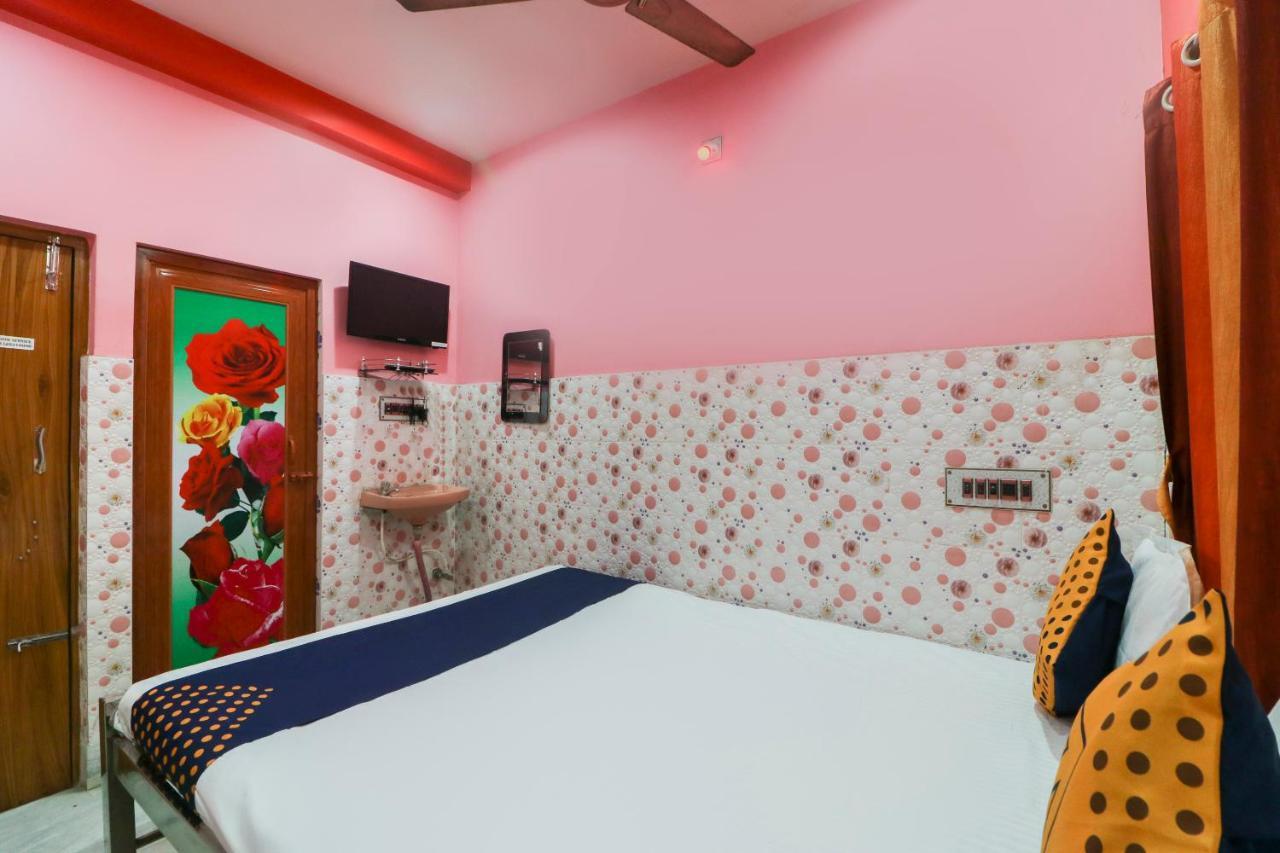 Spot On 49584 Asmi Hotel Hugli-Chinsurah Екстер'єр фото
