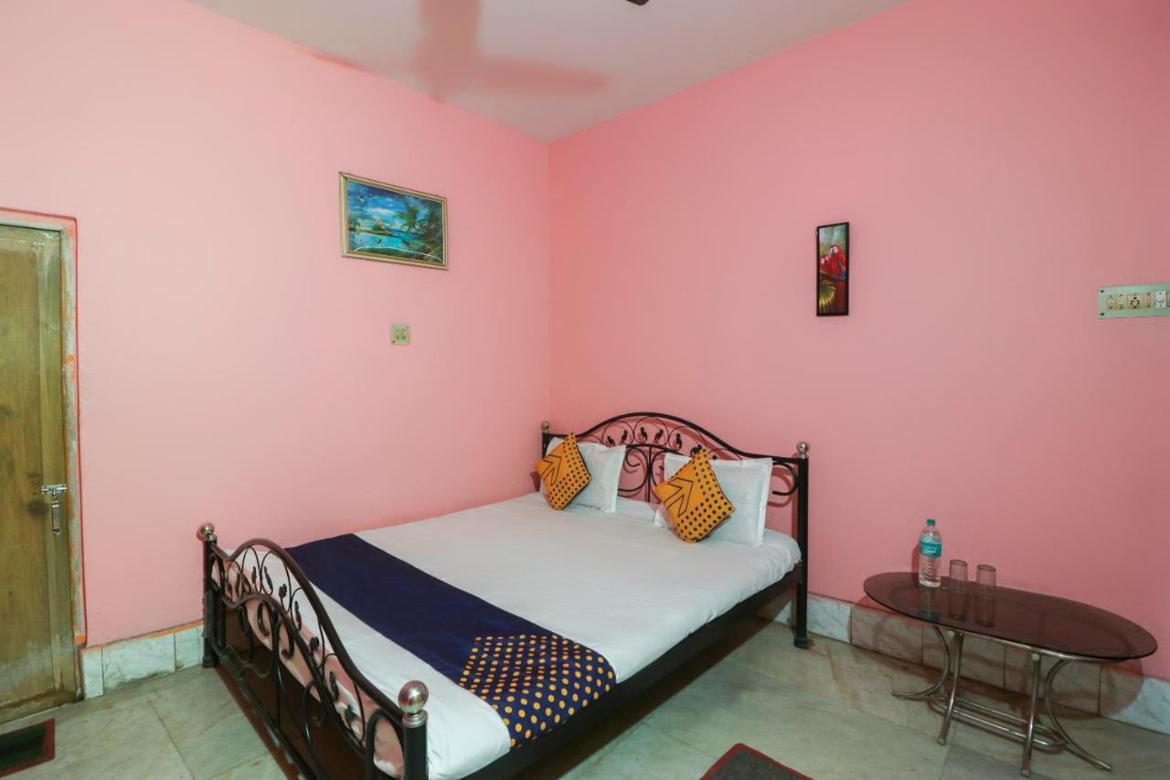 Spot On 49584 Asmi Hotel Hugli-Chinsurah Екстер'єр фото