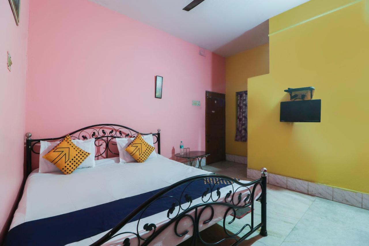 Spot On 49584 Asmi Hotel Hugli-Chinsurah Екстер'єр фото