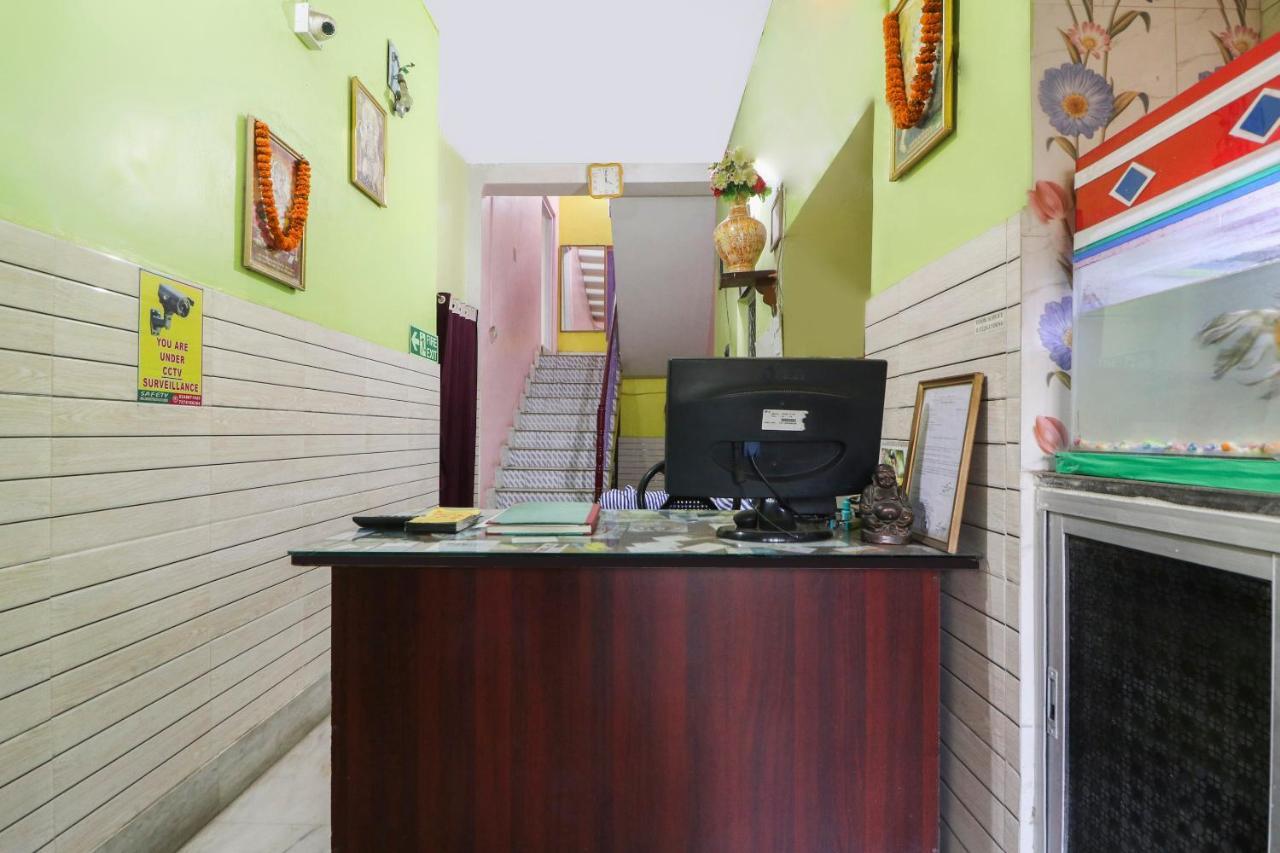 Spot On 49584 Asmi Hotel Hugli-Chinsurah Екстер'єр фото